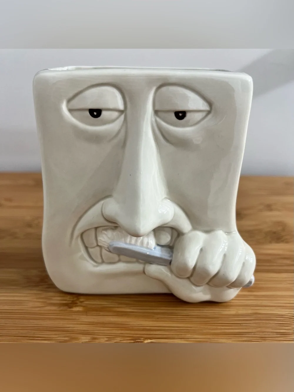 Vintage Fitz & Floyd Ceramic Toothbrush Holder